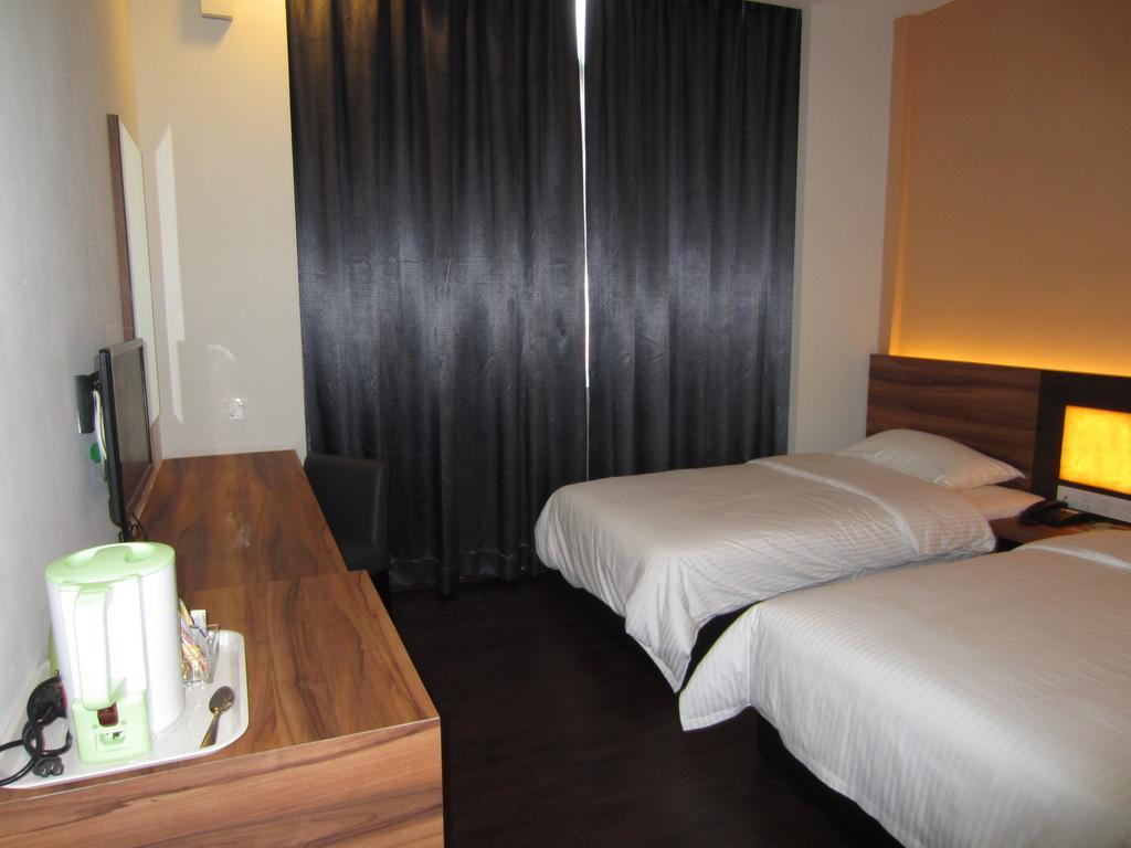 Waterfront Boutique Hotel Port Dickson Rum bild